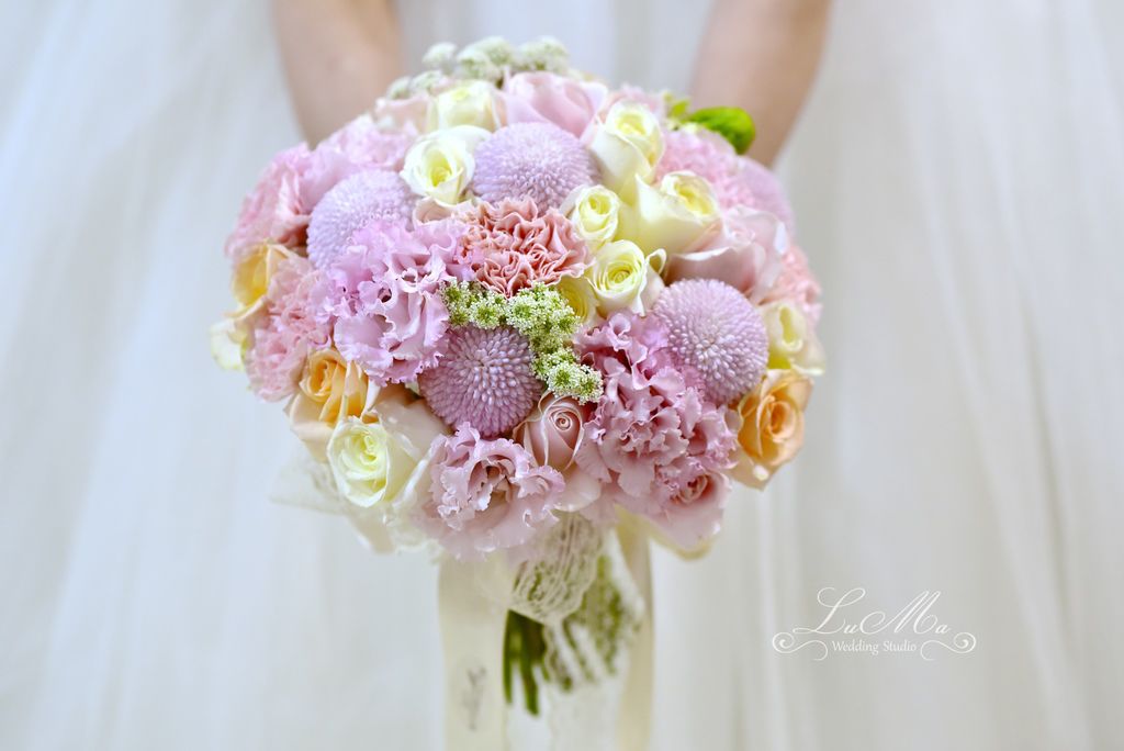 【婚禮花藝 Wedding Flowers】粉色甜美系分享捧花的新娘捧花.胸花‧手花 @露老爸&amp;露瑪